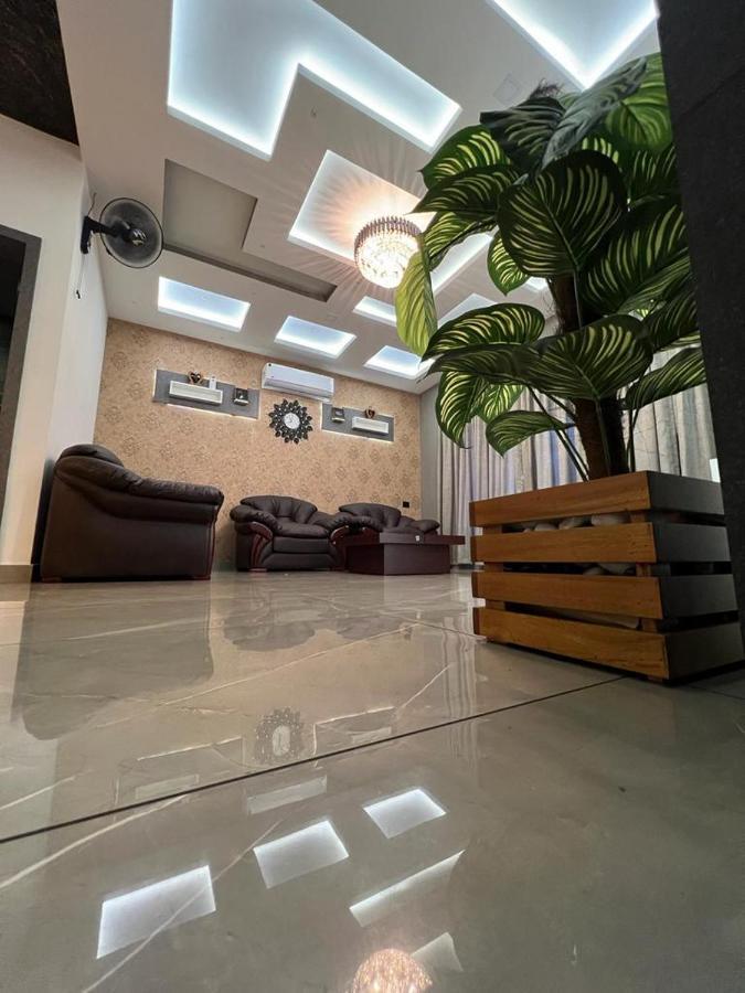 Bbc Luxury Apartments Perintalmanna Eksteriør bilde